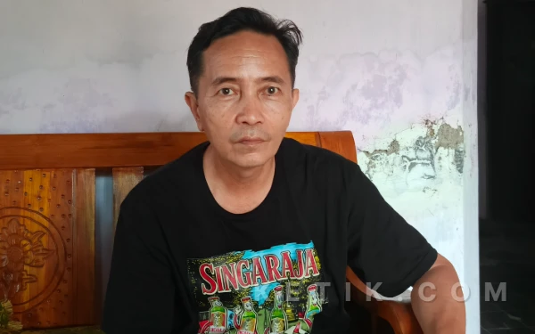 Thumbnail Berita - Ketua BPD Tegalsuruh Pekalongan Tak Dilibatkan Proyek Talud, Ada Dugaan Bangunan Tak Sesuai Spek