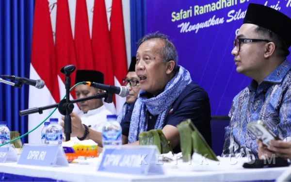 Thumbnail Berita - Saan Mustopa Optimistis NasDem Gresik Raih Tiga Besar Kabupaten