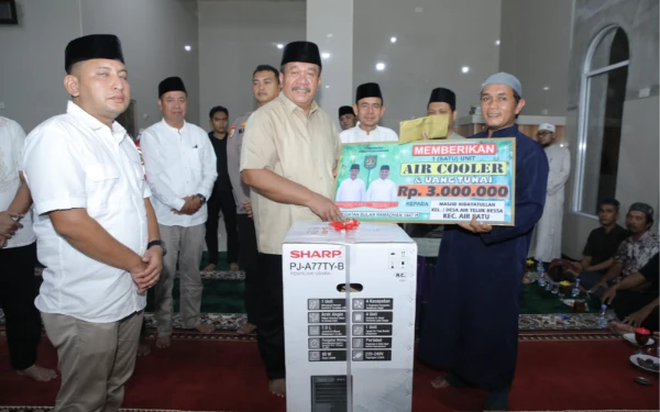 Thumbnail Berita - Safari Ramadan Hari Kedua, Bupati dan Sekda Laksanakan Kegiatan di Kecamatan Berbeda