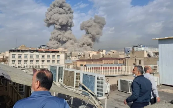 Thumbnail Berita - Ratusan Korban Tewas di Iran Akibat Serangan Israel dan Amerika Serikat, Termasuk di Sekolah yang Dibom