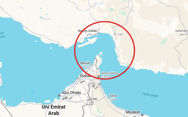Thumbnail Berita - Iran Buka Terbatas Selat Hormuz, Terapkan Aturan Ketat bagi Kapal yang Melintas