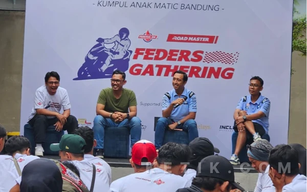 Thumbnail Berita - Perkuat Kebersamaan Komunitas Motor Matic, Bandung Buka Feders Gathering 2026 Federal Oil™