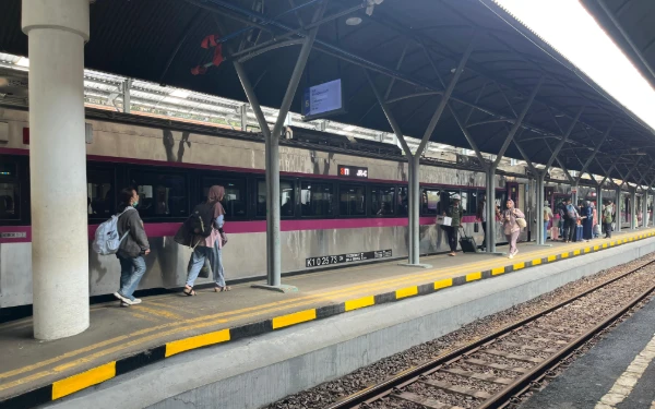 Thumbnail Segera Pesan! 130 Ribu Kursi Mudik KA Masih Tersedia