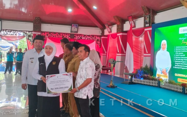 Thumbnail Berita - Bupati Sampang: Kehadiran Gubernur Jatim Bukti Perhatian Negara untuk Masyarakat Rentan