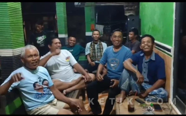 Thumbnail Rela Libur Kerja, Ratusan Warga Pati Siap Kawal Sidang Putusan Botok dan Teguh di PN Pati