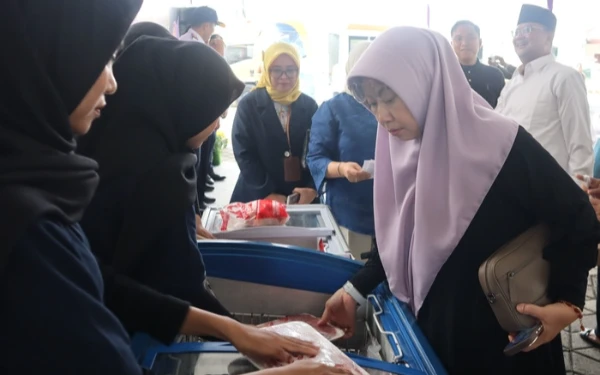 Thumbnail Berita - Sukses di Garage Day 2026, RPH Surya Mart Kembali Ramaikan Pasar Murah Ramadan