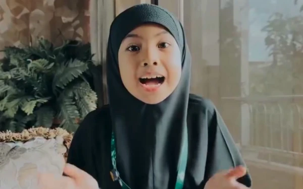 Thumbnail Berita - Juara 2 Dubai International Holy Quran Award, Aisyah Al-Rumy Dapat Beasiswa Sampai S3 di Universitas Al-Azhar Mesir