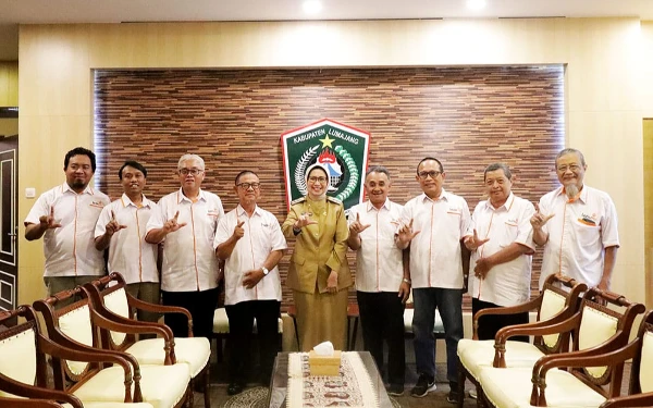 Thumbnail Berita - Pemkab Lumajang Dorong Sinergi dengan LAZISMU Perkuat Ekonomi Umat