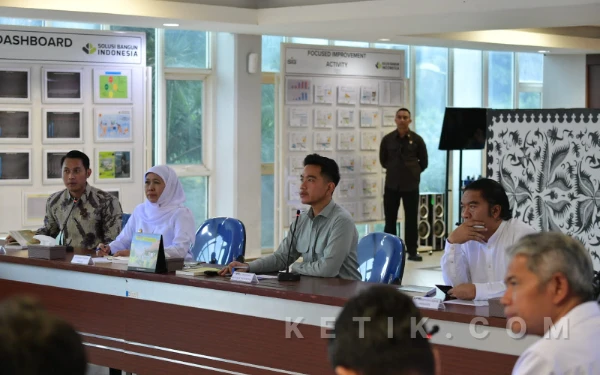 Thumbnail Berita - Wapres Gibran Pimpin Rapat Koordinasi Penanganan Banjir di Tuban