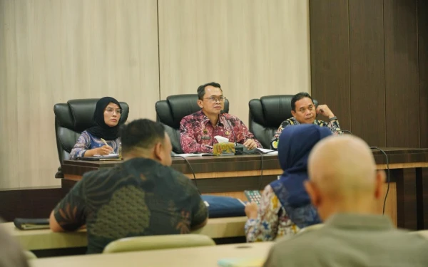 Thumbnail Berita - MBG Kabupaten Tegal Capai 70 Persen, Satgas Perkuat Pengawasan dan Siapkan Portal Pengaduan