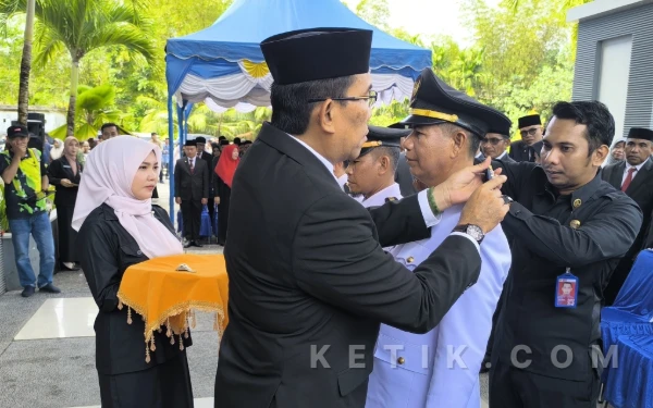 Thumbnail Berita - Bupati Simeulue Lantik 116 Pejabat Eselon II dan III, Ini Daftar Lengkapnya