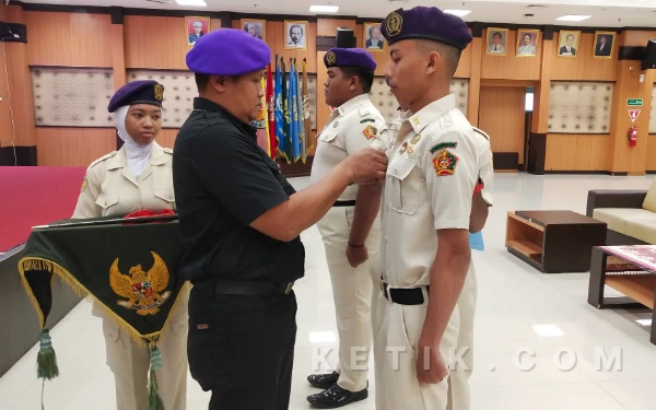 Thumbnail Berita - Estafet Kepemimpinan Menwa Unesa Berlanjut, Bani Pebrianto Resmi Pimpin Satmenwa 804