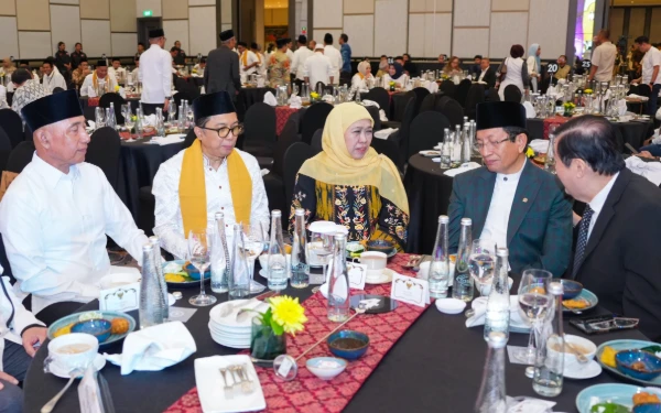 Thumbnail Berita - Gubernur Khofifah Ajak REI Sinergi Wujudkan Hunian Layak Bagi Masyarakat Berpenghasilan Rendah