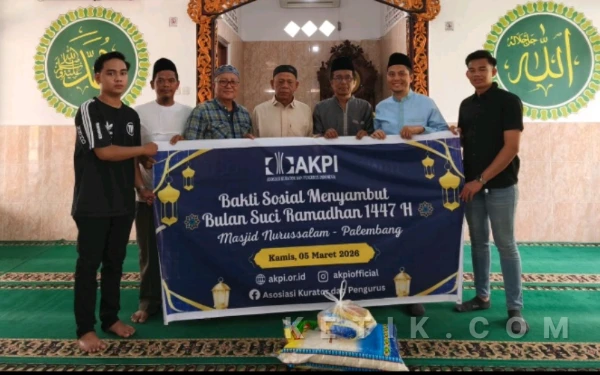Thumbnail Berita - AKPI Gelar Bakti Sosial Ramadan di Masjid Nurussalam, Warga Kurang Mampu Terima Bantuan Sembako