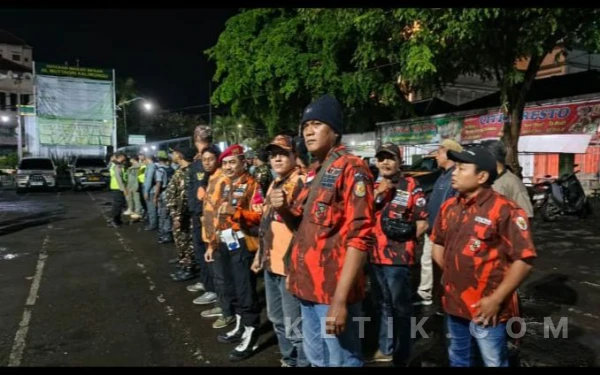 Thumbnail Berita - Lerai Tawuran Saat Patroli Sahur, Kapolsek Kaliwungu dan Anggota Dikeroyok Pemuda Mabuk