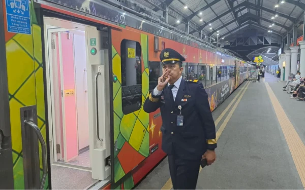 Thumbnail Berita - KAI Daop 8 Surabaya Hadirkan Promo Ramadan Festive! Diskon Tiket hingga 30% Mulai Rp150 Ribu