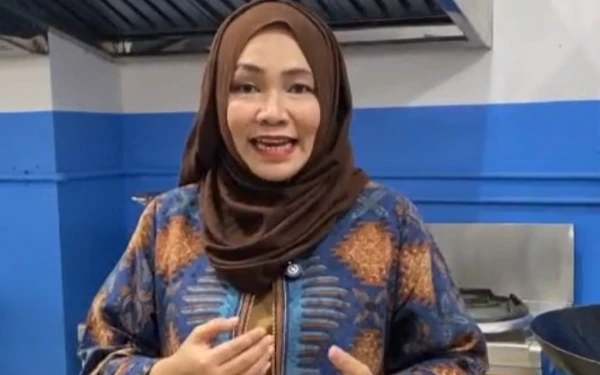 Thumbnail Berita - Diapresiasi Mitra Dapur MBG! Pasokan Ayam RPH Unggas Surabaya Terbukti Berkualitas