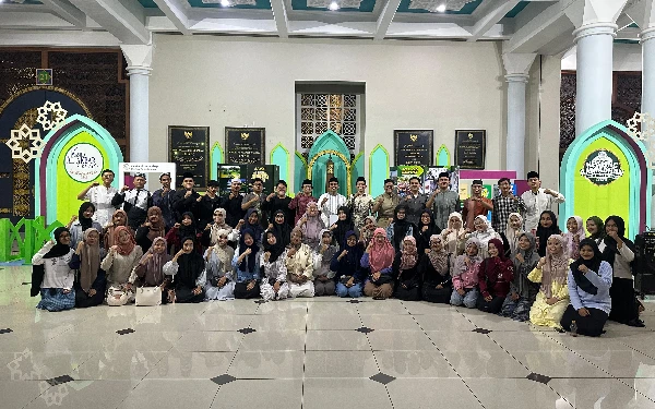 Thumbnail Berita - 99 GenZI Siap Sambut Jamaah Qiyamullail di Masjid Al-Akbar Surabaya