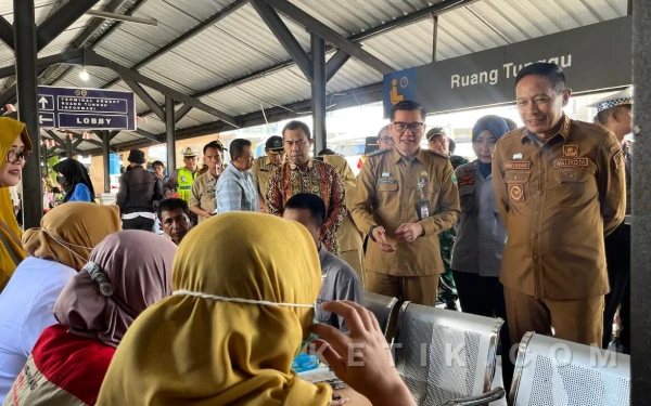 Thumbnail Berita - Dua Sopir Bus di Terminal Arjosari Malang Terindikasi Alkohol dan Gangguan Pendengaran