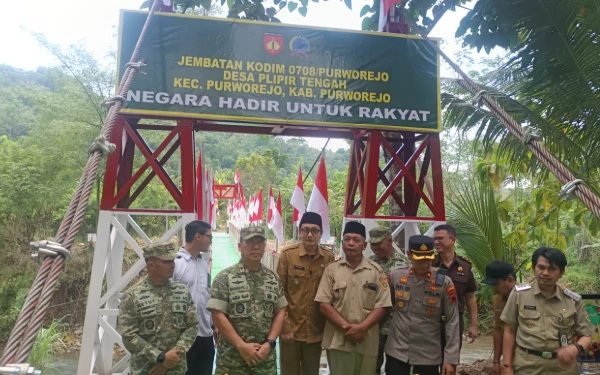 Permudah Konektivitas di Pedalaman, Kasad Jenderal Maruli Simanjuntak luncurkan 200 Jembatan Garuda di Purworejo