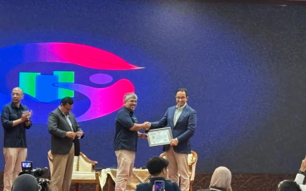 Thumbnail Berita - Anies Baswedan Tekankan Kolaborasi dan Pengaturan Air dari Hulu Untuk Kurangi Risiko Banjir Jakarta