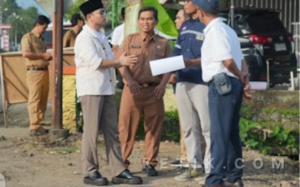 Thumbnail Berita - Mudik ke Trenggalek Makin Nyaman, Mas Ipin Tinjau Langsung Perbaikan Ruas Ngetal-Kampak