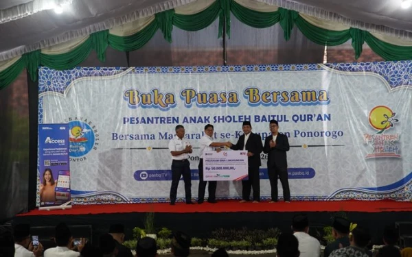 Thumbnail Berita - Perkuat Sinergi, KAI Daop 7 Madiun Salurkan Bantuan TJSL Rp50 Juta kepada Pondok Pesantren