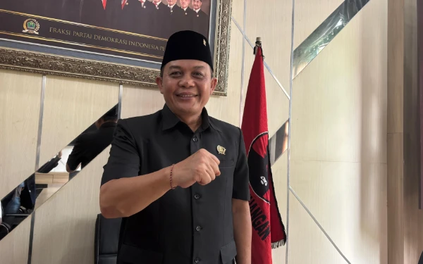 Thumbnail Anggota DPRD Kota Malang I Made Riandiana Jatuh Cinta pada Toleransi di Malang