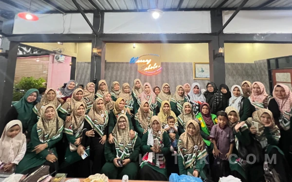 Thumbnail Berita - Komunitas Perempuan Mengaji Aceh Singkil Galang Donasi untuk Palestina saat Ramadan