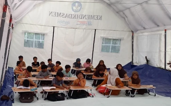 Thumbnail Berita - Hapus Kesenjangan, Pemerintah Dorong Pemerataan Pendidikan Lewat Sekolah Terpadu di Daerah