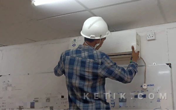 Thumbnail Berita - Sambut Lebaran dengan Sejuk, Samudra Teknik Kendal Tebar Promo Cuci AC Gratis Pengharum Ruangan!