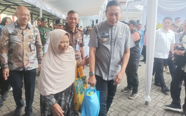 Thumbnail Pasar Murah Pemkot Malang di Blimbing, Warga: Sangat Terbantu!