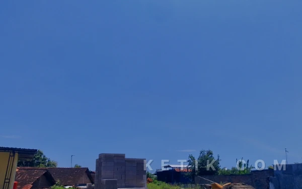 Thumbnail Berita - BMKG: Kendal Masuki Pancaroba Jelang Idulfitri, Kemarau 2026 Diprediksi Lebih Panjang