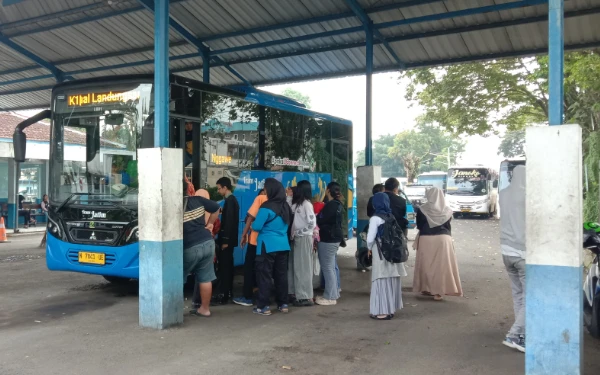 Thumbnail Antisipasi Lonjakan Penumpang Saat Libur Lebaran, Ritase Bus Trans Jatim di Malang Bakal Ditambah