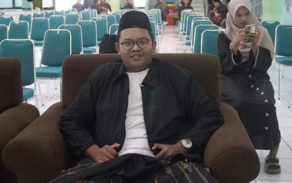 Thumbnail Berita - Kenalan dengan Pemuda Inspiratif Surabaya Ahmad Bachtiar Wiranu, ya Ustaz ya Pengusaha ya Mahasiswa