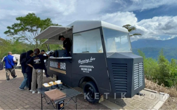 Thumbnail Berita - Libur Lebaran, Ini 5 Kafe dengan View Pegunungan dan Hutan di Kota Batu, Tempat Nongkrong Favorit Menikmati Alam