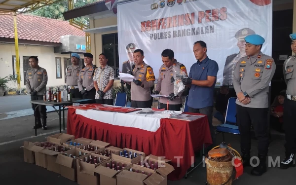 Thumbnail Berita - Polisi Amankan 7 Pelaku Pencurian Besi Suramadu, Mayoritas Pelaku Nelayan Luar Madura