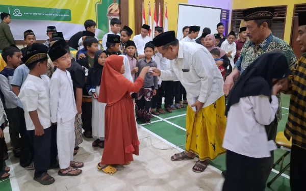 Thumbnail Berita - Helat Ramadan Happy, Cara Golkar Kediri Hadirkan Senyuman di Bulan Suci