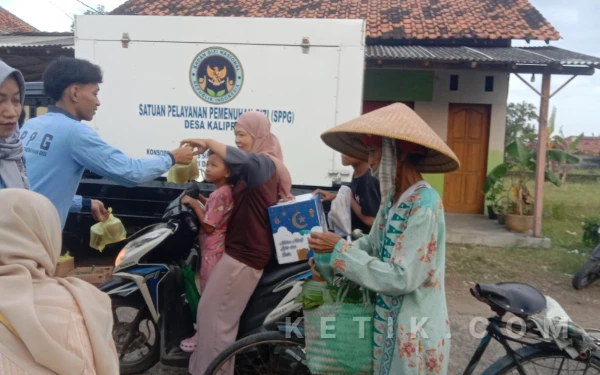 SPPG Kaliprau Ulujami di Pemalang Bagikan 500 Takjil Gratis untuk Warga