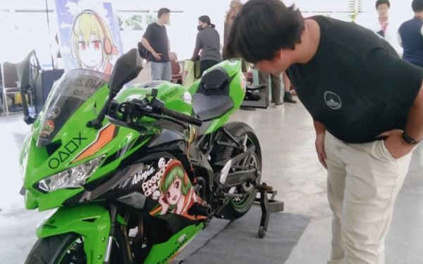 Thumbnail Berita - Modifikasi Itasha Kian Digemari di Kota Malang, Gabungan Hobi Antara Anime dan Otomotif