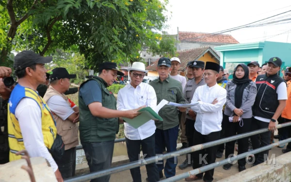 Thumbnail Berita - Bupati Bandung Siapkan 4 Langkah Strategis Atasi Banjir Akibat Luapan Sungai Cisunggalah,
