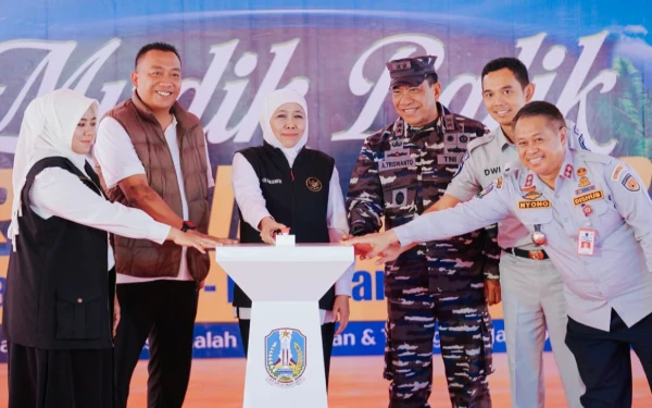 Thumbnail Berita - 3.000 Peserta Ikuti Mudik-Balik Gratis Kapal Laut Pemprov Jatim dari Pelabuhan Jangkar Situbondo