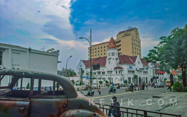 Thumbnail BMKG: Cuaca Kota Surabaya dan Sidoarjo 16 Maret 2026 Diprakirakan Cerah Berawan