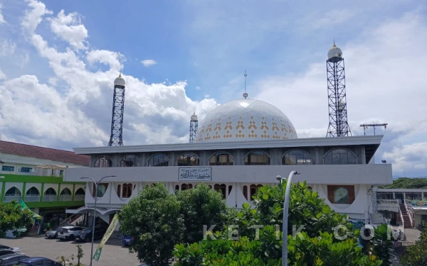 Thumbnail Berita - Jadwal Buka Puasa Malang Hari Ini 16 Maret 2026 dan Tips Amalan Malam Lailatul Qadar