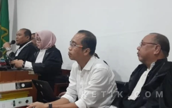 Thumbnail Berita - Kasus Pasar Cinde Palembang, PH Raimar Banding Lawan Vonis Hakim yang Abaikan Fakta Persidangan