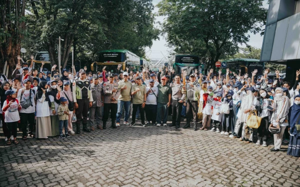 Thumbnail Berita - Animo Mudik Gratis Meningkat! PT SIER Tambah Armada plus Perluas Jangkauan Rute Perjalanan