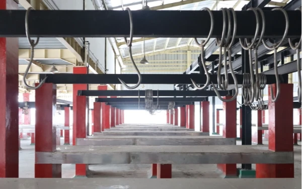 Jangan Khawatir! Meski Operasional Libur, RPH Surabaya Pastikan Stok Daging Aman