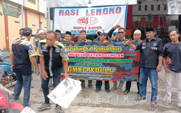 Thumbnail Berita - GMBI Brebes Bagikan 1.000 Takjil Gratis kepada Masyarakat