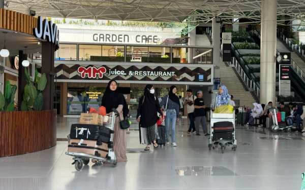 Thumbnail Berita - Mudik Lebih Nyaman, Bandara Juanda Hadirkan Penginapan Kapsul Terjangkau di Gate 8