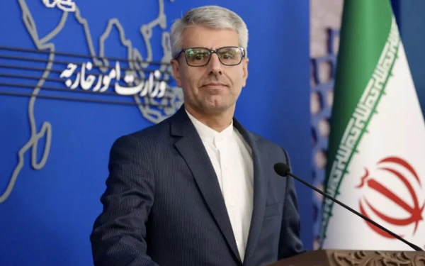 Thumbnail Berita - Iran Bantah Klaim Trump Ada Pembicaraan AS-Iran untuk Akhiri Perang